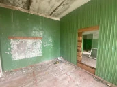 Имущественный комплекс (нежилое здание и з/у) в Орловской области, Болховский район, Михневское с/п, п.Щербовский